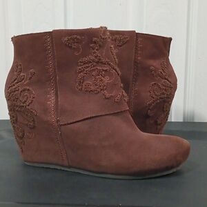 OTBT Ringold Ankle Wedge Booties